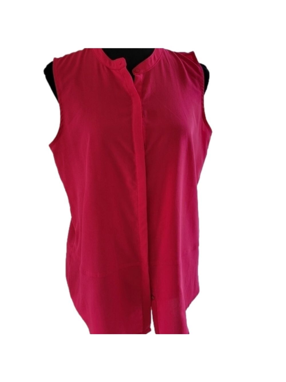 𝅺EUC Apt9 Hot Pink Sleeveless Buttonfront Blouse Size PM
